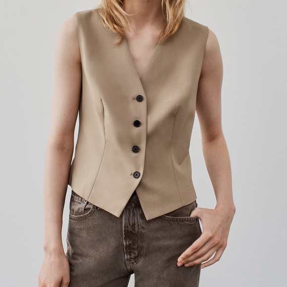 Zara Tops - Zara Brown Sleeveless Button Up Vest Size XS New